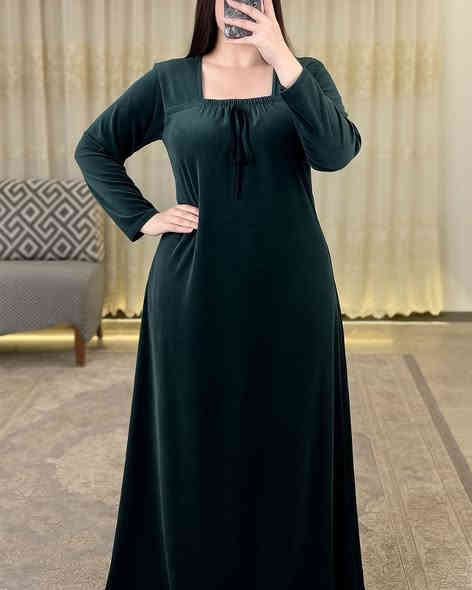 #تكرار المديل بكميات محدودة 

دشداشه  قماش قديفة مخمل غزالي الاصلي

سعر الدرزن 65 الف

قياس L. XL. XXL

كميات خصم
واتساب ***********
