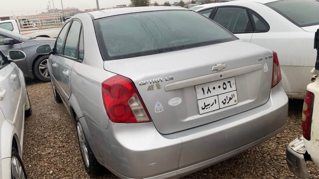 اوبترا 2009  سلفر
كيرعادي و محرك شرط
ماشية 227 الف كيلو بيلادي
سنوي  منتهي سنة 10/2025 
ملاحظة / جملغ خلفي صبغ بدون دواخل 
سعرها 70$ مجال 
شراي اتصل *********** واتسئاب اكر, نينوى
