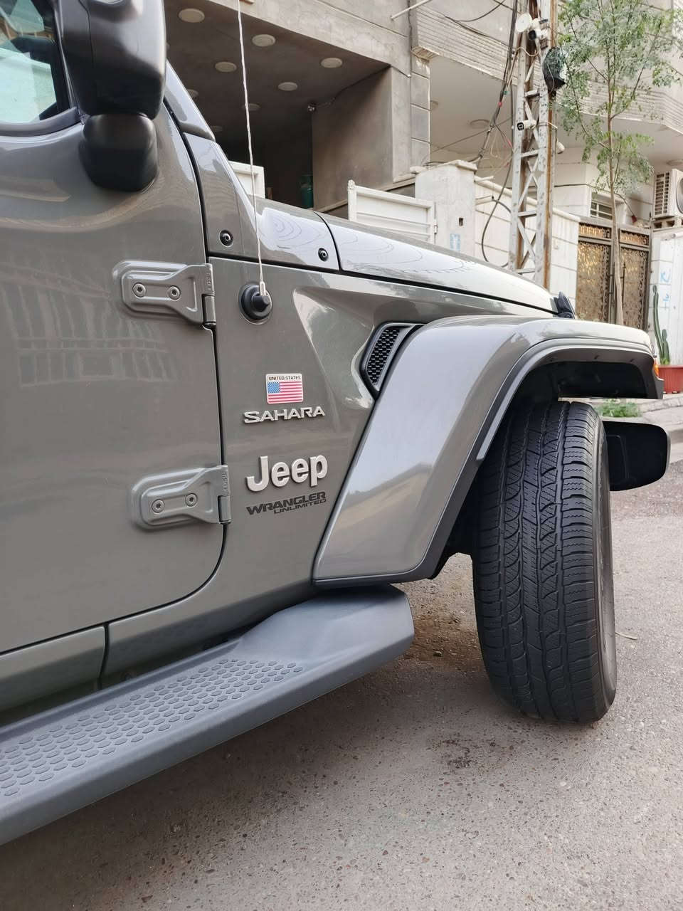 السلام عليكم لانكلر صحاري خليجي مكفولة عام شرط الفحص ٢٠١٩ ماشيه ٤٧
رقم بغداد ***********
