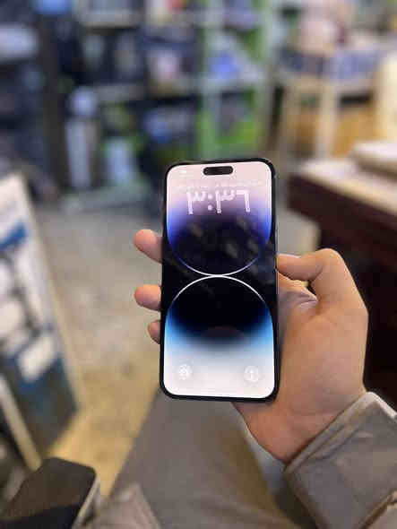 آيفون 14 برو ماكس
جهاز بلادي فقط مستبدل بطاريه 
ومثل ما موضح هل نقطه ومن تفعل نمط داكن كلشي ما يبين واني اكفلك الشاشه ✅

جهاز نضيف جدا وأي خلل غير الذكرته ما بي ✅

جهاز دبل سيم كرت 📞

جهاز عربي شرق اوسط 

ذاكره 128✅

جهاز اعله سعر أبيعه 
لل تواصل ***********
مكاني بغداد
