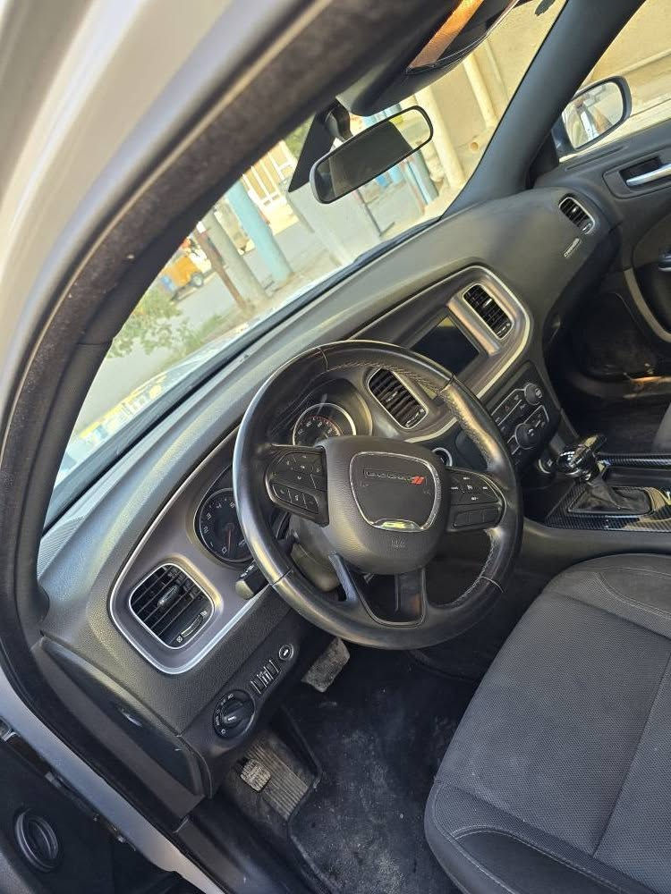 جارجر مديل 22
كفاله  داخله تقرير قرق
كتاب ضباط  تحويل. 
ماشيه 60 سياره كارتون

*********** بغداد, العراق
