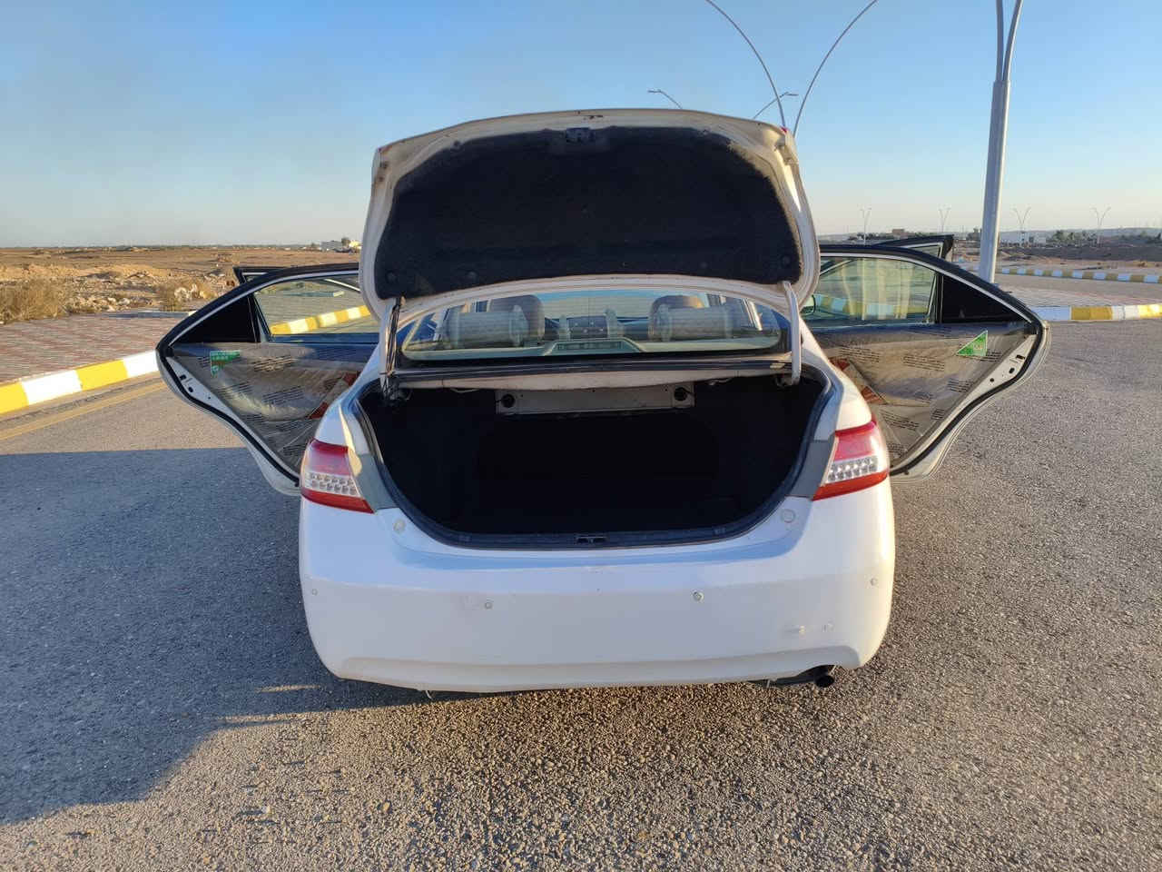 سلام عليكم كامري للبيع موديل 2008 محدثه 11 فول موصفات خليجي فتحه حساسات كامره شاشه  كشن كهربائي محرك كير خير من الله  تفاصيل هوايه عل رقم ‏‪0781 372 1619‬‏ لمكان الانبار هيت ناحيه لفرات زويه الوسطى رقم بغداد تحويل ثاني يوم سعر 115وبيها مجال
