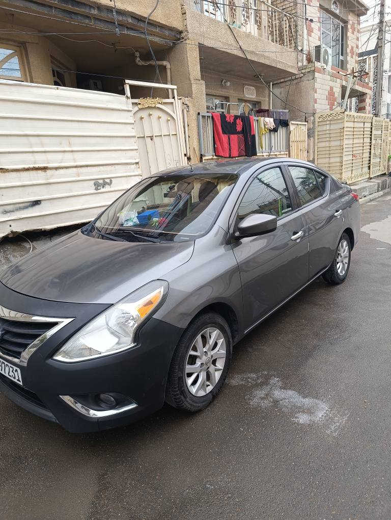 سلام عليكم نيسان فيرسا 2018 فول مواصفات بصمه تحكمات ستيرن ويل كاب كامره تحكم مري كروز مثبت سرعه شاشه بلاديه كير مكينه فول ماشيه 80 
سياره مال بيت وخير من الله سنويه جديده وهزه ورقم جديد سياره حادث امريكا بس خشم البنيد وبيهه 4قطع 
بدون دواخل مكانه بغداد الغزاليه سعر 87 رقم *********** ل تعجبه ل سياره يجي يشلع عيوني ول مايعجبه يعبر المنشور بغداد, العراق
