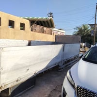 بدي للبيع طوله 6 وربع العرض مترتين و 15 سانتيم المكان بغداد  الرقم  07...