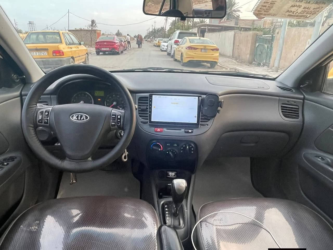 سلام عليكم كيه ريو 2008 رقم ديالى مميز محرك 1600 تدفئه تبريد جام كهرب داخل برايد اسود شاشه تحكمات ستيرن ضرر جاملغ امامي تبديل بدون دواخل بيها مكانات معجون وبيها بل وبيها ربع التكمه مال النفر معجون اثر بج وعندي صورها من مكشوطه شرط التحويل مكان الايمن المحطه السعر 83 بيها مجال
***********
