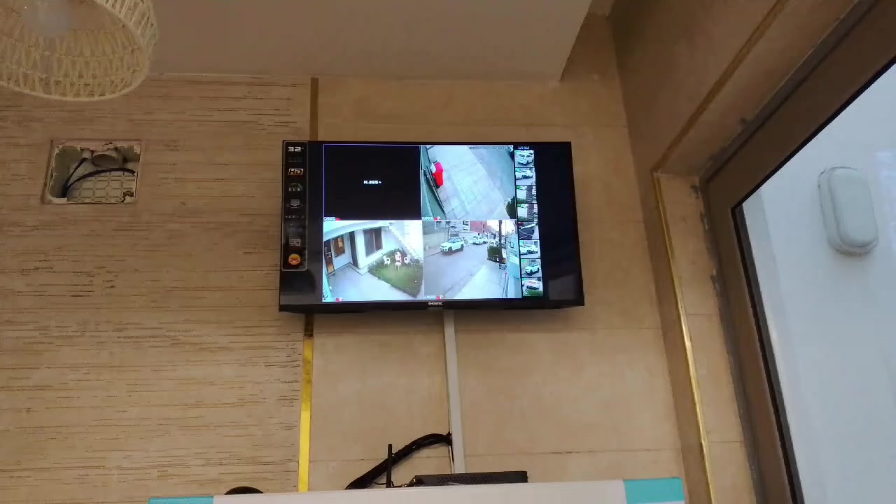 تنصيب كامرات مراقبه 
دهوا ... اسوار ... هيك فجن 
العنوان بغداد حي الجامعه
رقم الهاتف وتساب ***********
