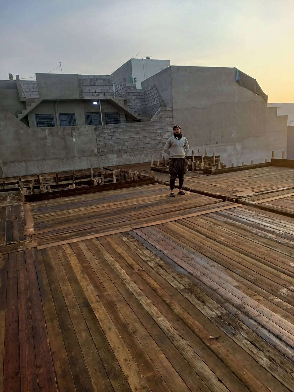 السلام عليكم اني نجار قالب المكان موصل شغل هندسي وزن باليزر خشب جديد ونضيف
اسعارنا تشمل النجار والحدادة ورانا تستلم  جاهز وبخدمتكم تخفيضات كذالك للمهندسين والمقاولين واصحاب المكاتب. 
____________________________
نعمل بكافة أنحاء الموصل وضواحيها 
  لاستفسار / 
***********.  
  ***********.
