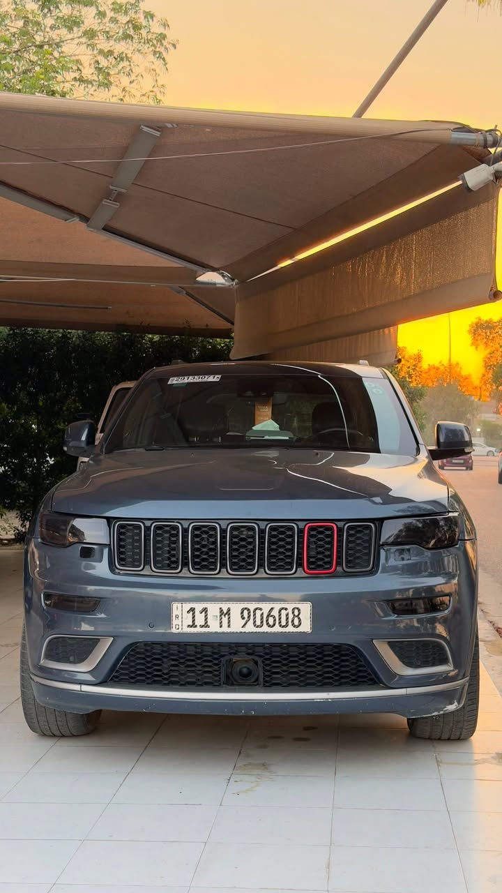 جيب 2020 اعلى فئه جكات كفاله فقط جاملغ صبغ السياره جديده بمعنى الكلمه مقدمه فقط 105 ورقات الباقي شهريه 5 ورقات مكاني بغداد السيديه رقمي ***********
