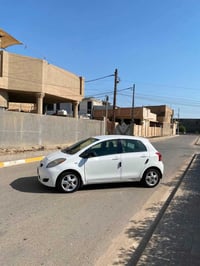 كورلا يارس • ٢٠٠٩ • كامرا كار بلاي