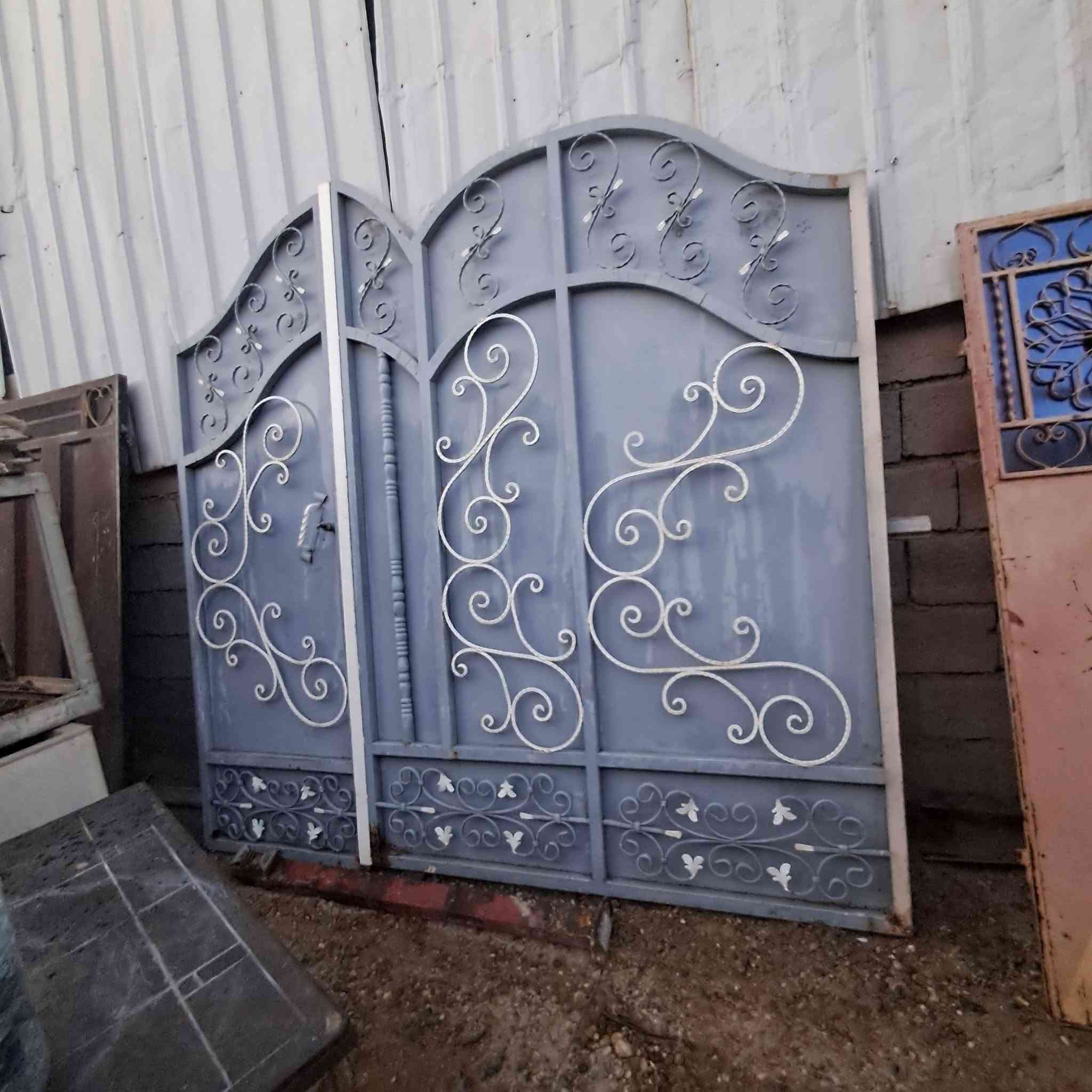 حدادة عامه عمل أبواب وشبابيك اسعار مناسبة .
الموقع بلد ***********
