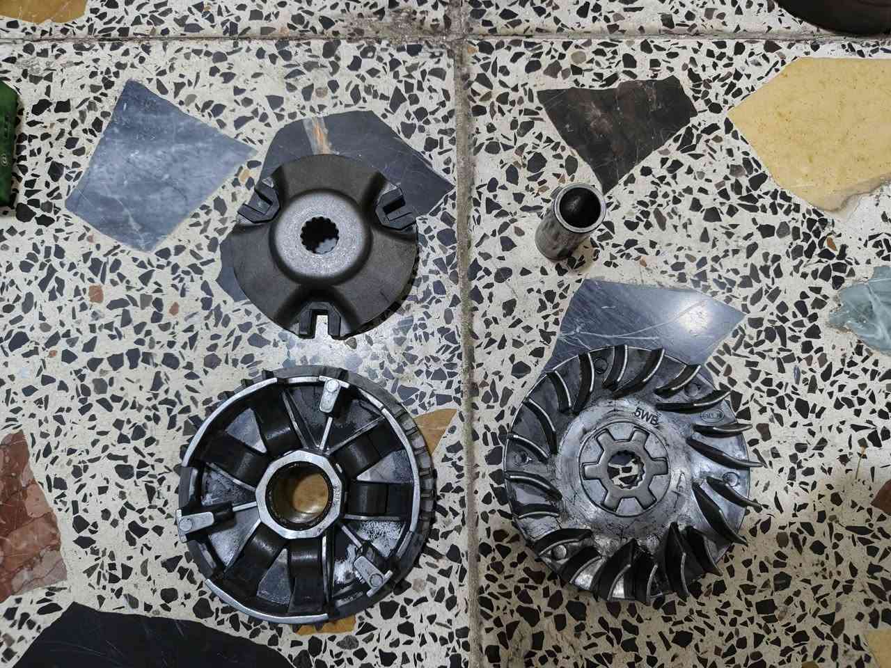 غراض ماكس للبيع / مكاني بصره قبله رقمي *********** اسعار تحت 👇
كابريته ماكس بيها خربطه سعرها 10 اللف / جوزه ماكس بلاديه سعرها 5 الاف / بنز بريك جديد غير مستخدم سعره 4 اللف / بنز بريك اصلي تايواني بلادي شرط سعره 5 الاف / عرموطه مال هندر جديده سعرها 5 اللف / كلج امامي فقط سعره 10 اللف / كلج امامي و خلفي بيه بنز كلج رياضي سعرهن 25 اللف / بوشه بلاديه 49 سعرها 10 اللف / دبلات ماكس قجمه بلاديات شرط واحد يشتغل و اخير كايم ينرادله تبديل دهن ويرجع جديد سعرهن 10 اللف / راجز سلف جديد و طاسه مالته خربانه سعرهن 5 اللف / جوين كابريته بلادي شرط سعر واحد 5 الاف / قفل صندوك و جنگال مالته سعرهن 10 اللف بلاديات / قبق كور بلادي بيه واشر سعره 5 اللف / واشر قبق كور سعره 2 دينار / قبق رقم شاصي سعره 5 اللف / قايش ماكس سعره 3 اللف / بوري اصلي مال سوبر سعره 5 اللف / صونده مال مبخرة الى شوته سعرها 3 اللف / عينه ماكس قجمه اصليه فقط شكل غير شغاله سعرها 3 اللف / ماصده ماكس قجمه اماميه بلاديه سعرها 3 اللف
