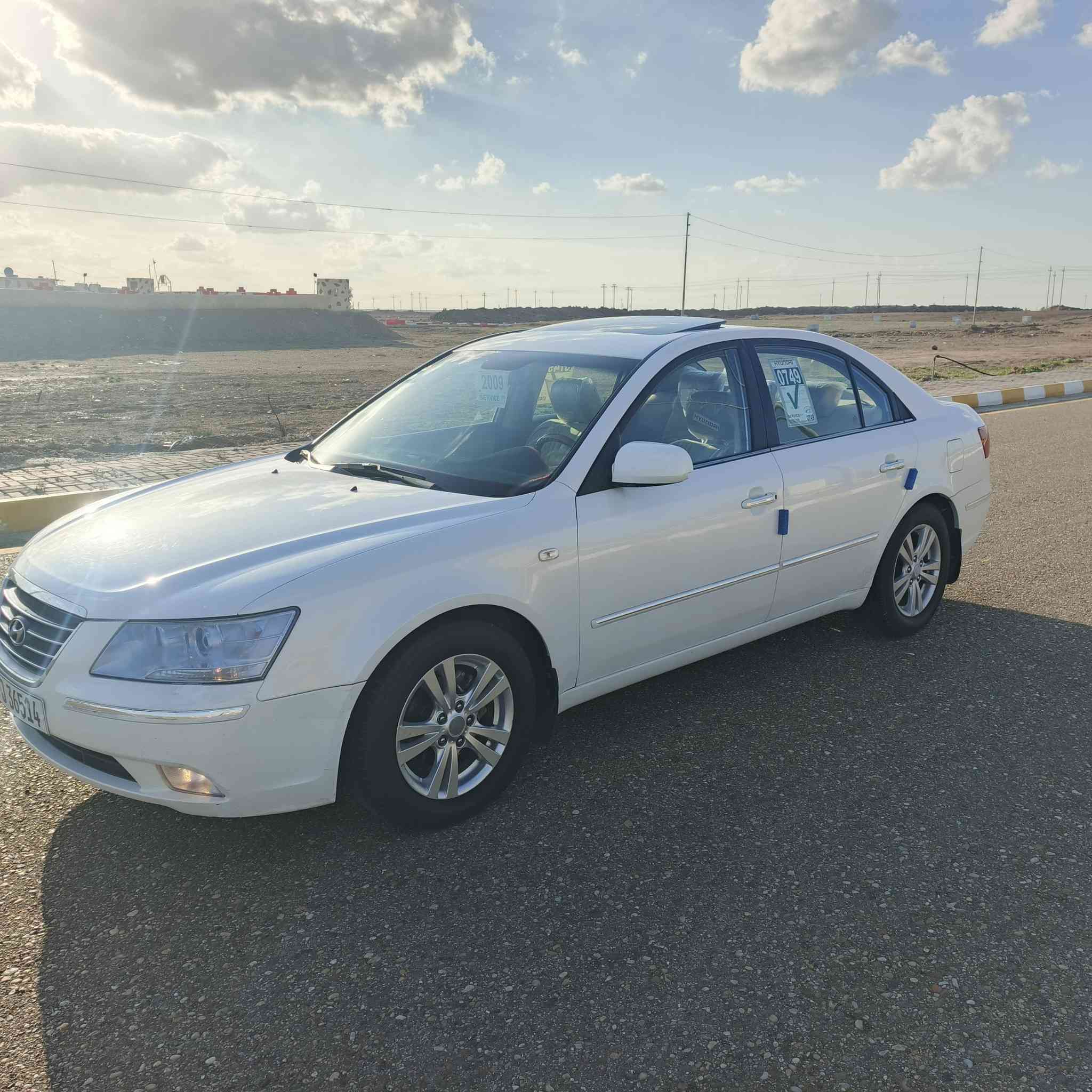 سوناتا 2009 خليجي رقم بغداد مكفوله عدا بارد بالباب السايق والسونار مرفق ويه الصور مواصفاته لمتد فول 1/1 محرك 2400 السعر 135 وبي مجال للاستفسار على *********** 
مكاني الانبار هيت زوية البونمر
