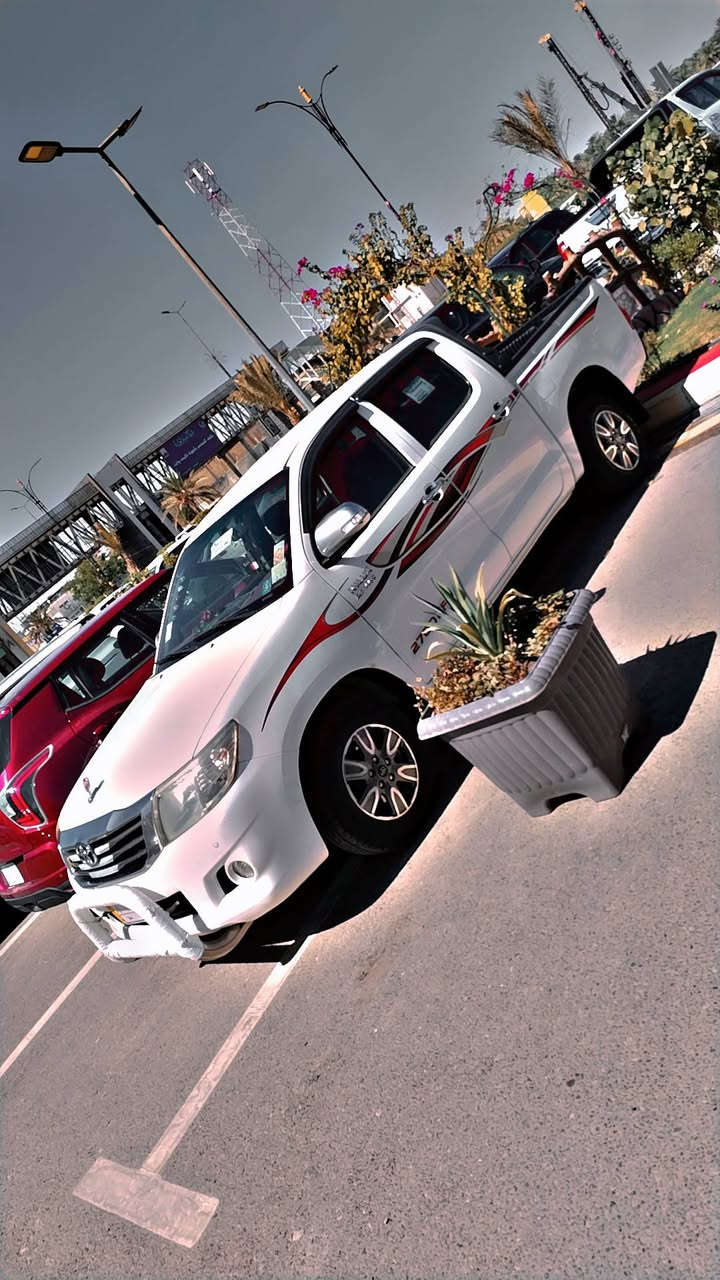 بيكم هيلوكس سعودي ابو دعاء تخم تاير جديد محرك عالشركه مافتوح سعر 200 وبيها مجال***********
‏‪***********‬‏
