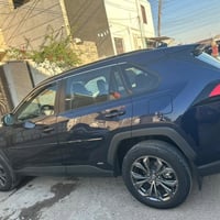 للبيع هايبرد Toyota rav4 2022 hybrid مواصفات xle premium زيرو فول ((رق...