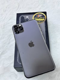 ١١ برو ماكس • ٢٥٦ • اصلي وكاله