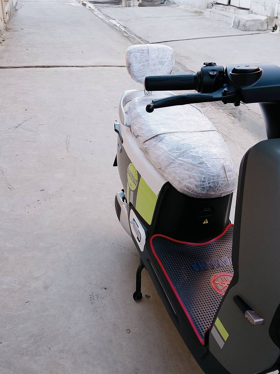 سلام عليكم ماطور ريان للبيع استخدام قليل الماطور دبل اسويج دبل بصمة ست بطاريات دبل السعر 880وبي مجال قليل مكاني موصل كراج الشمال مامتواجد فيس خابر رقم***********
