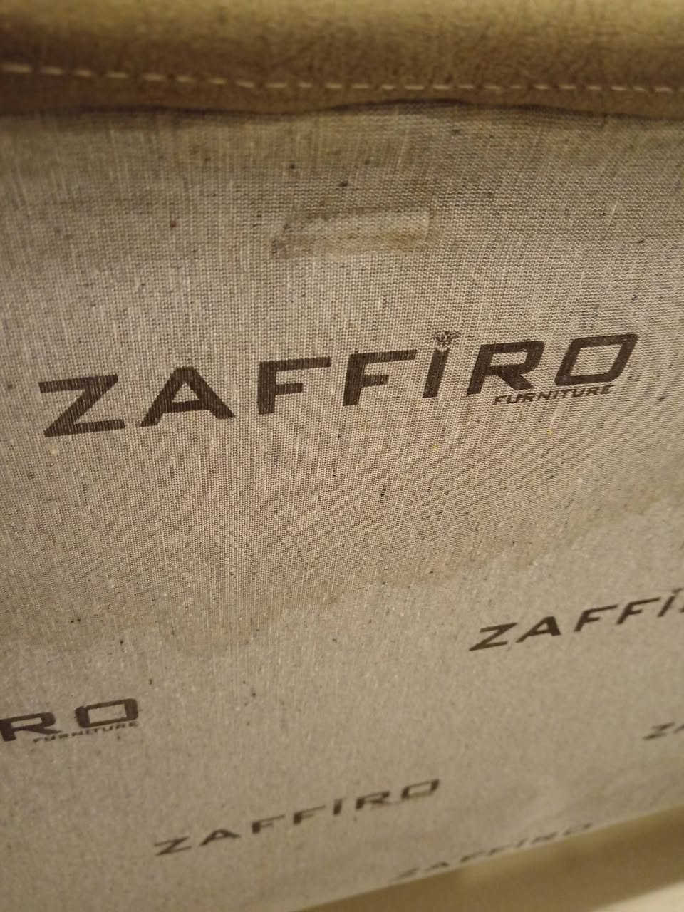 تخم قنفات تركي ماركه نظيف جدآ ٧ مقاعد هيكل حديد سبرنك ظهر والمقعد وطبله وسطيه للبيع
تخم ب٣٥٠ بي مجال
طبله ب٥٠ بي مجال
للاستفسار الاتصال بالرقم ***********
