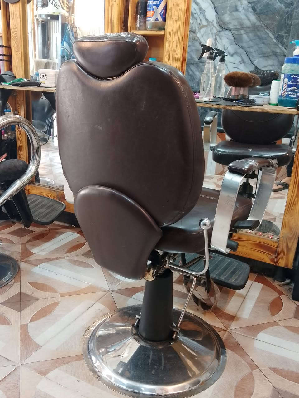 السلام عليكم كراسي ثنين للبيع السعر 200 وبيهن مجال


**إذا كنت صاحب هذا الإعلان وتريد حذفه لأي سبب، رجاءا أرسل رسالة إلى الدعم الفني**