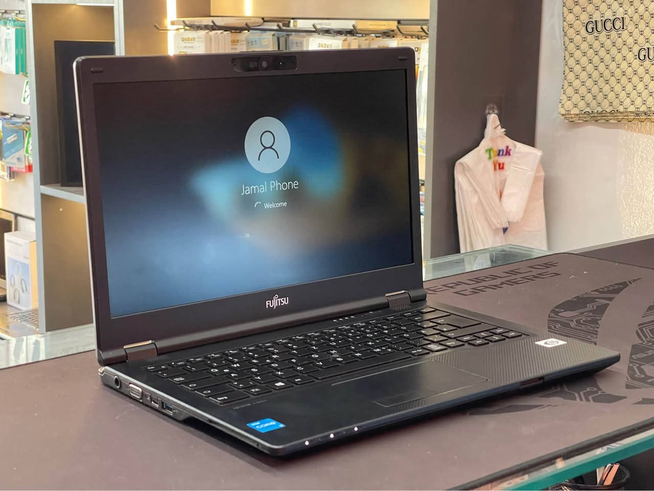 بۆ فرۆشتن  Fujitsu LifeBook E Series 💻

Processor ⚙️

Intel Core i3-1115G4 3.00 GHz

Memory 💾

16 GB 3200 MHz

Storage 📀

KIOXIA 256 GB NVMe2 

Graphics 🕹️

UHD graphics 8 GB 

ژمارە مۆبایل 

*********** 📲

نرخ

350 hazar 💵 أربيل, العراق
