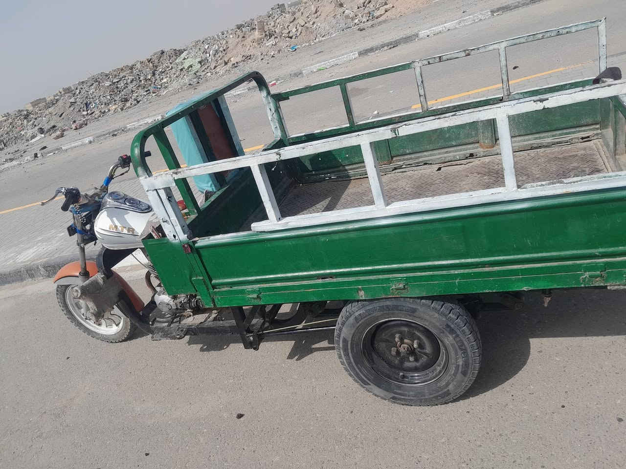 سلام عليكم ستوته ادوات مكفول كهربايات شغال سلف هندر تواير جدد جوبلس محرك ناعم اخرس سلف هندر بيه لحيم بل شاصي جوه الهدر فقط سعر500 وبيها مجال قليل متواجد شريحه واتساب فقط ***********

