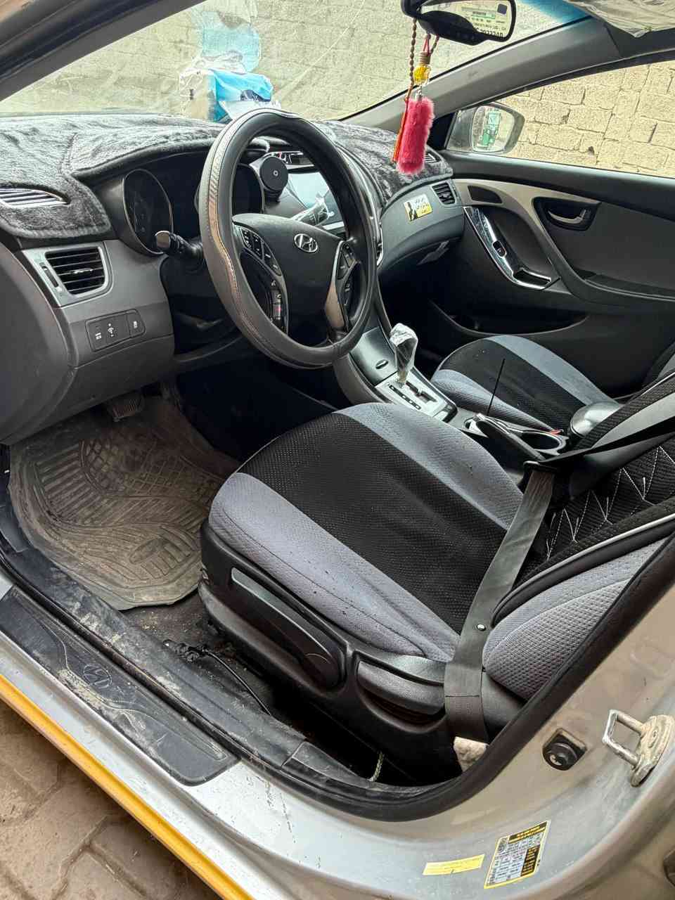 النترا 2012 مضلع وارد امريكي حادثهه جاملغ وبنيد مبدل بلاد بدون دواخل رقم بغداد انكليزي باسمي سنويه لل٢٨ هزه جديده تخم تاير جديد صدر جديد تبريد تدفئه كير خير من الله مكينه بيهه بخار مكينه ١٨٠٠ دوش للبيع السعر 87وبيهه مجال قليل مكاني بغداد المعامل الحسينيه رقم الهاتف ***********
