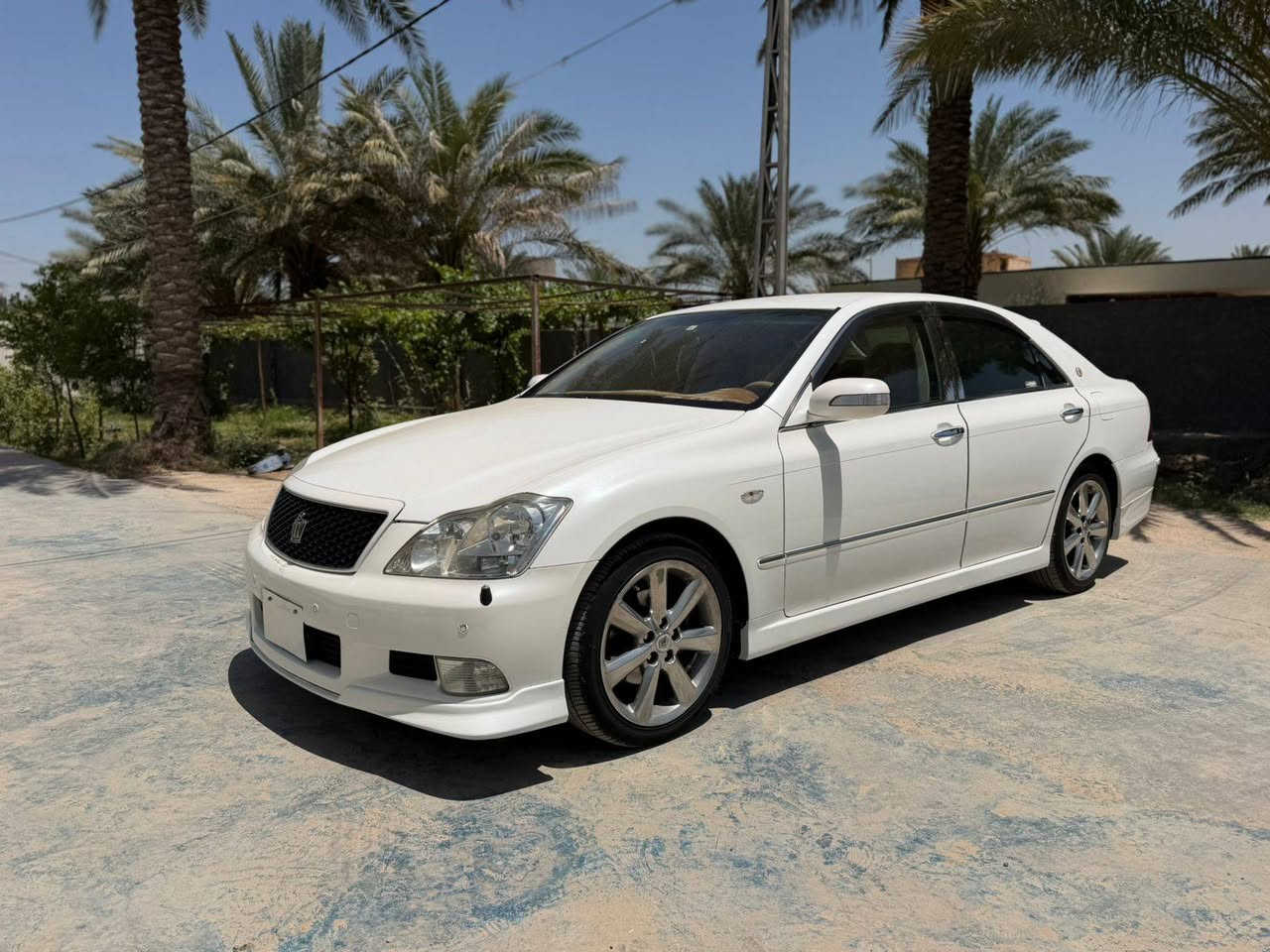 السلام عليكم
كراون شاهينه موديل 2006 شاصي 182 فول مواصفات عدا الفتحه كفاله عامه من الدعاميه للدعاميه ( عراق ويابان ) رقم بابل تحويل مباشر ماشيه 100 الف السياره على وضع الشركه برغي مامفتوح بيه شرط 
بيع مستعجل 
العنوان بابل الحله 
للاستفسار 
‭***********
