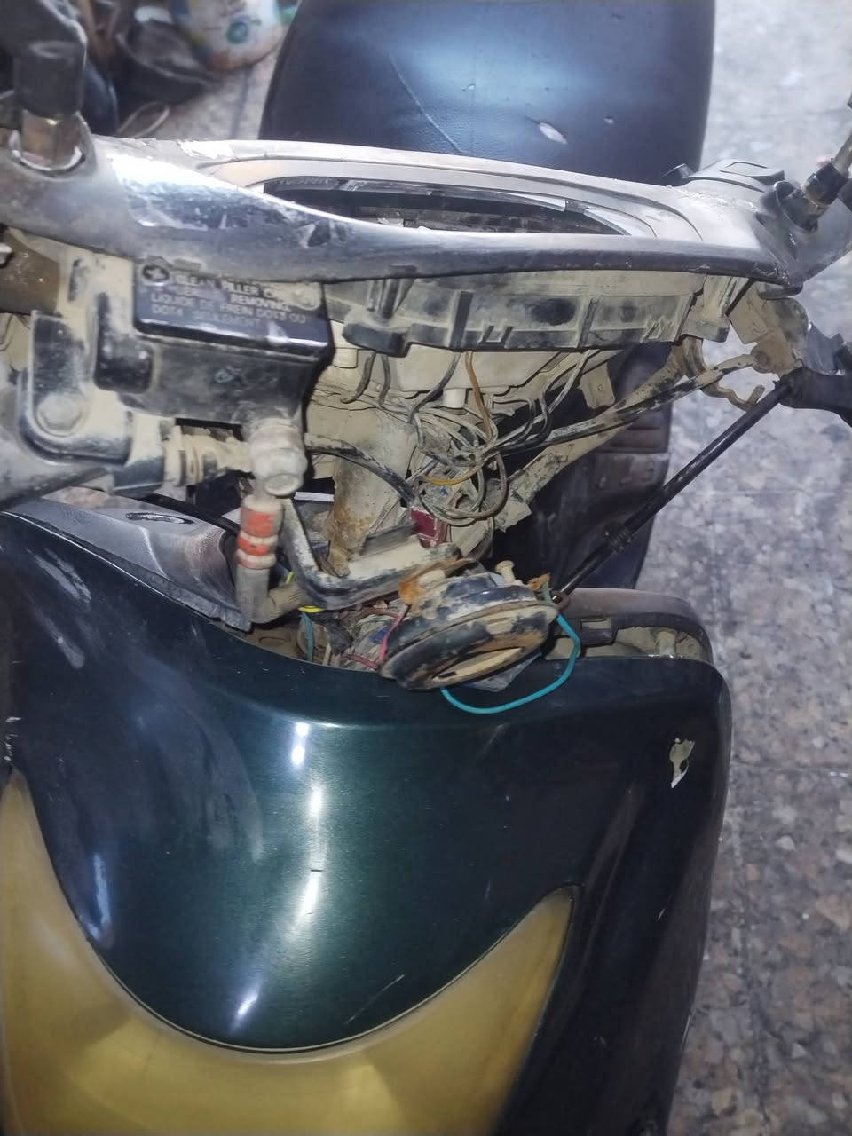 سلام وعليكم دراجه فضائي شغاله عنوان بغداد الدوره سعر 150 ***********
