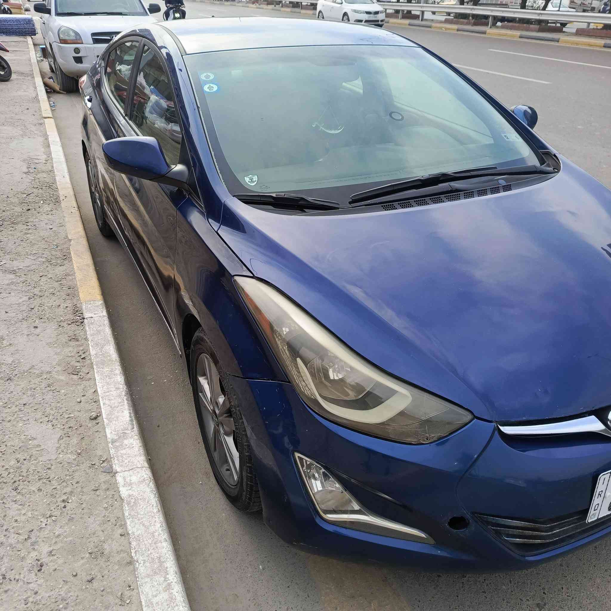 عليكم الانترا موديل 2015 وارد امريكي حادث بابين اليمنه فالسلامقط السعر 105 وبيه مجال الاستفسار الاتصال *********** سياره جاهزه صدر جديد تخم تأير جديد تبريد شغال تدفئه شغاله العنوان بغداد الشعله أو طوبجي
