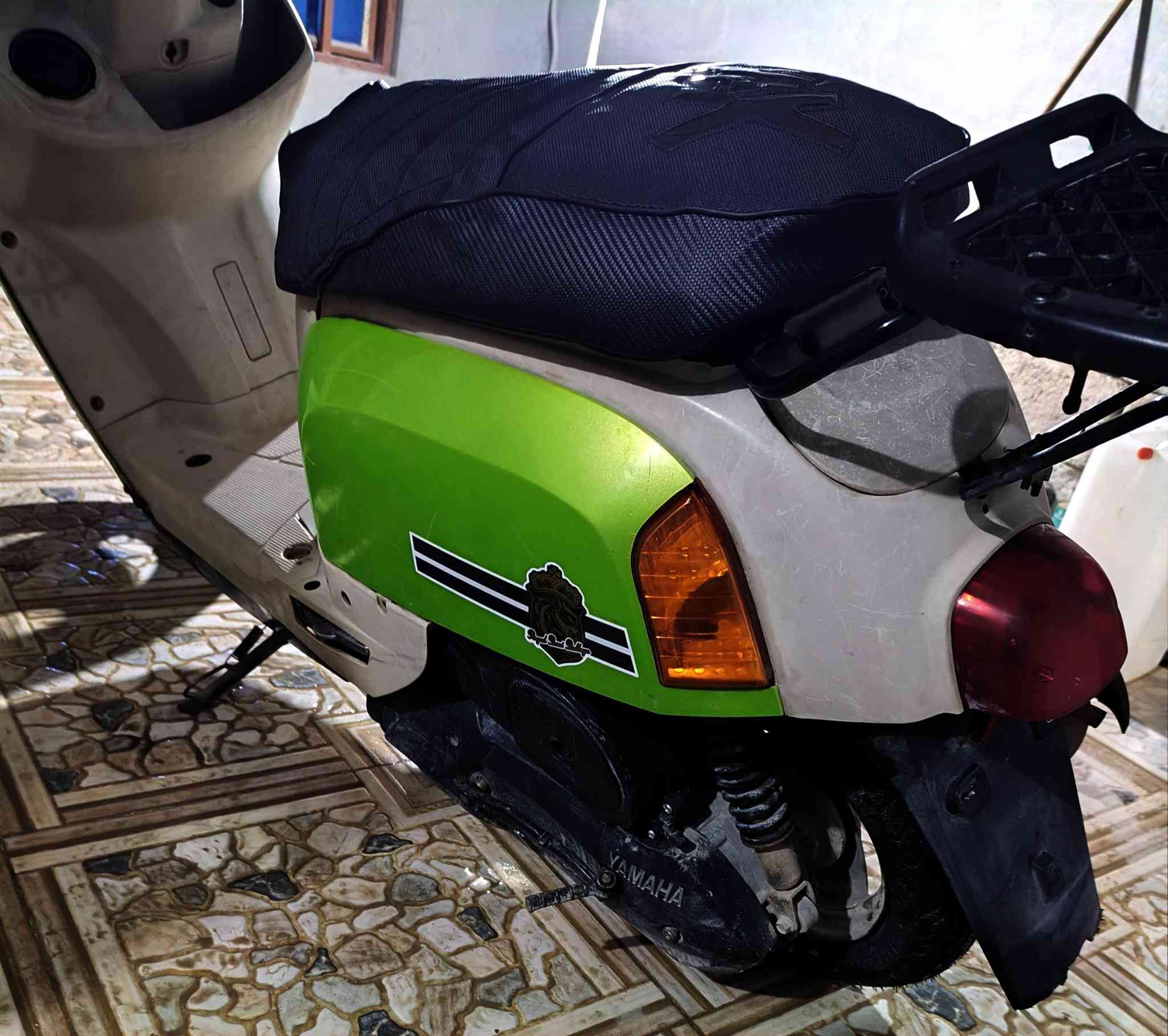 للبيع بوليسي 2007 ياباني كابريتر
دراجه نظيفة كهربائيات لايت عالي ناصي بك لايت هورن سلف هندر كله شغال داخل كريمي بلادي تايرات جدد
محرك ما مفتوح ناعم شلعة ومعدل 
سعر 800 وبي مجال/ عنوان كربلاء حي العباس 
اي استفسار على رقم ***********
