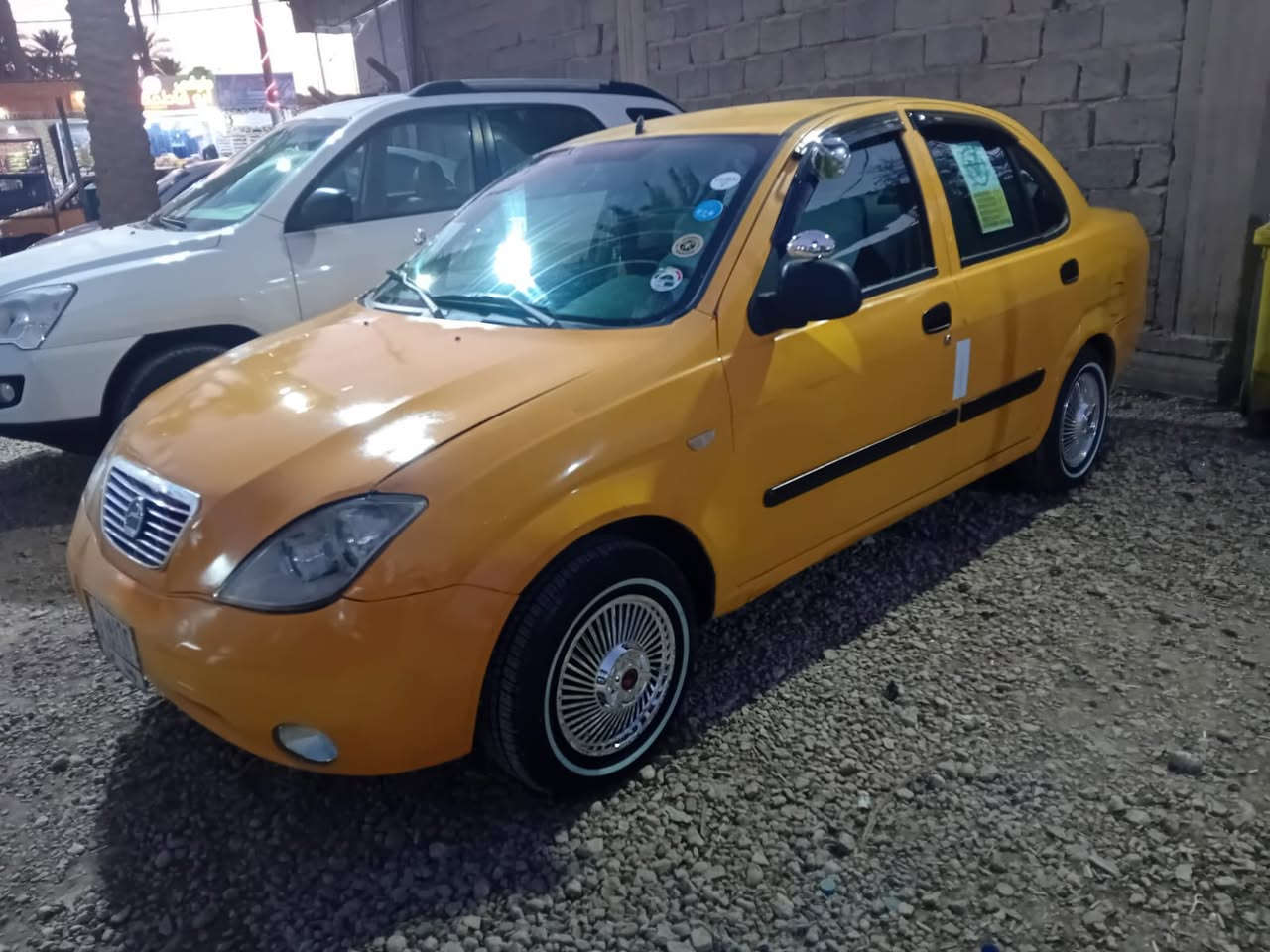 طيبه مديل 15مصفره هيه وغرمات سياره جديده بيه جاملغين أمامي وخلفي حداديه وشواصي جدد تخم تاير سنويه جديده ما منتهيه تحويل صافي رقم واصط وتحويل بكربلاء كير ومكينه مكفولات عنوان كربلاء الحسينه العطيشي ***********سعر 32وبيه مجال
