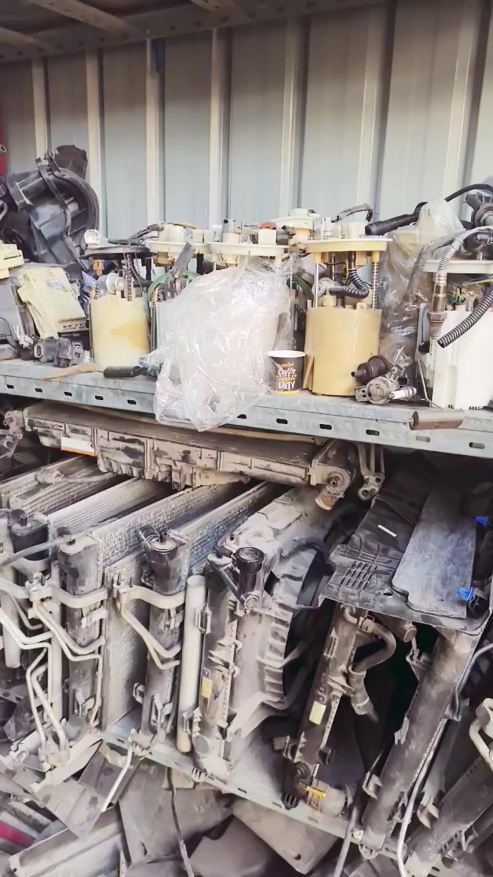 عنوان بغداد الحبيبه قرب باب الملعب الخلفي اتصل ع رقم الهاتف ***********/
