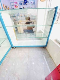 فاترينات للبيع عدد٢ طول ١٢٠ ارتفاع ١٢٠ ٠٧٧١٧١٥٥٠٦٣