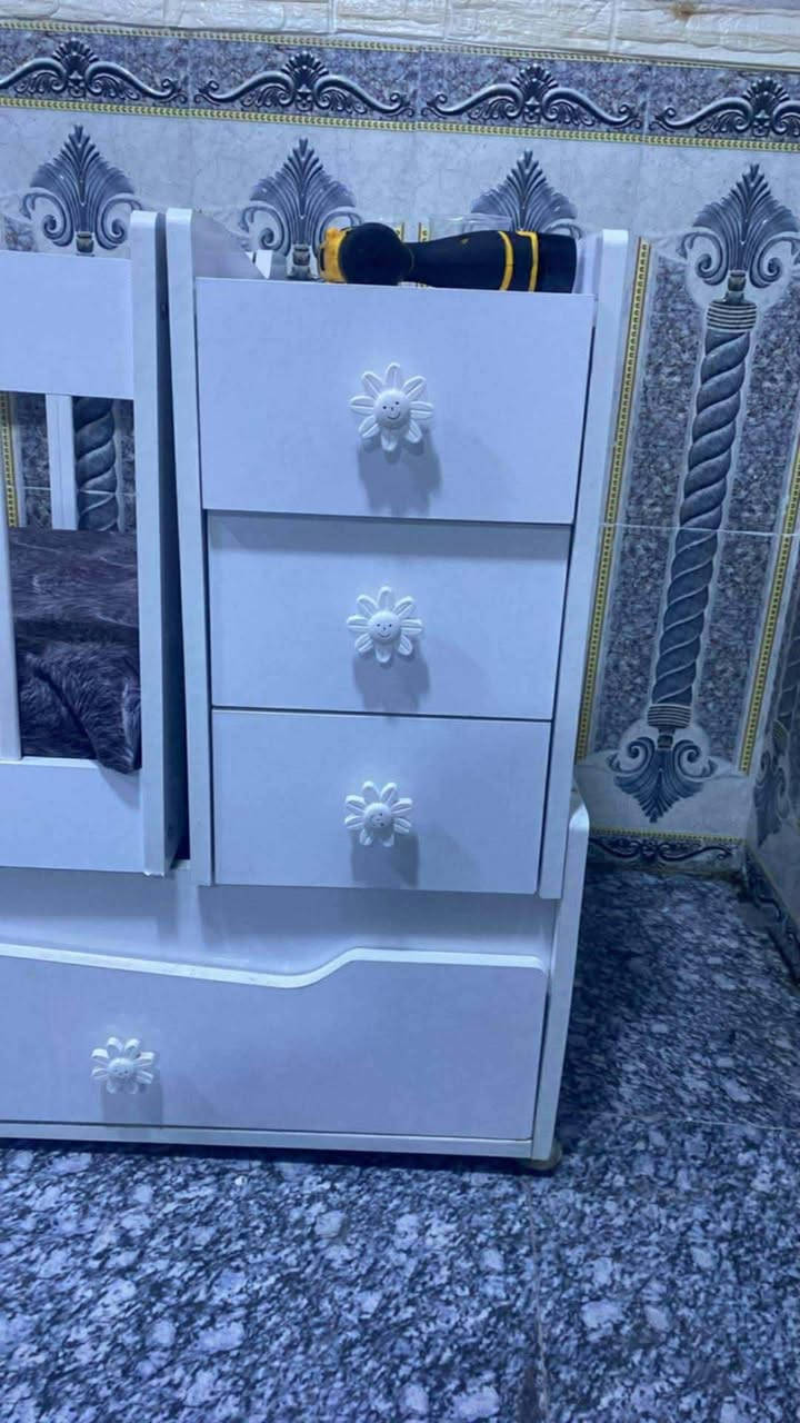 للبيع السعر 90 تواصل على رقم *********** بعده جديد
