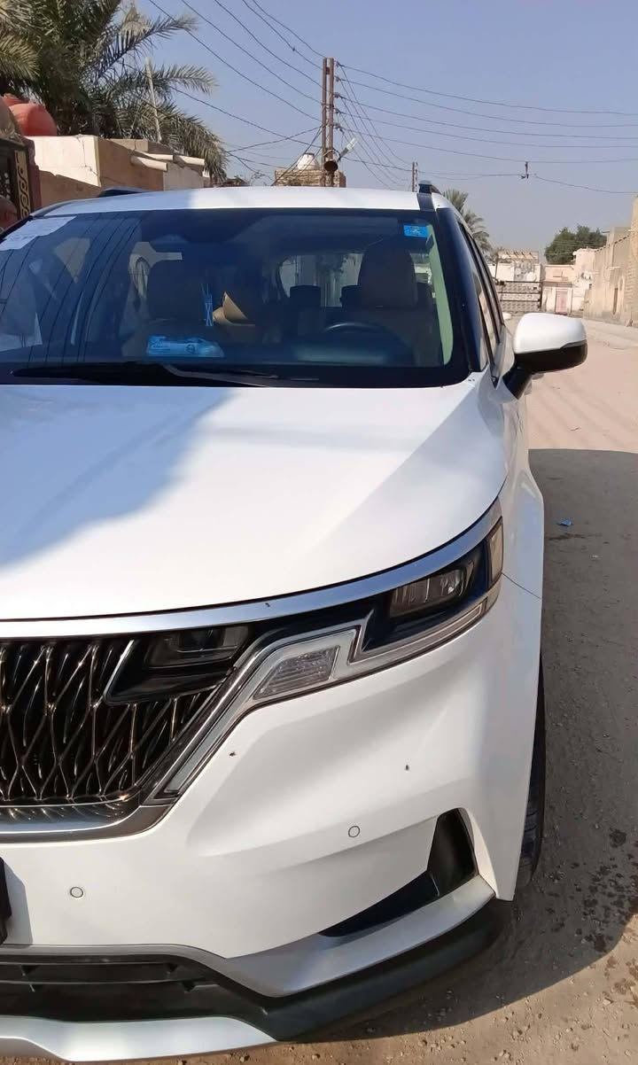 سلام عليكم كيا كرنفال كوري   موديل 2023 للبيع كامل الموصفات ماعدا الفتحه ماشيه 33 خطين غاز بانزين   السعر 250 وبيه مجال للاستفسار *********** العنوان ديوانية الحمزه
