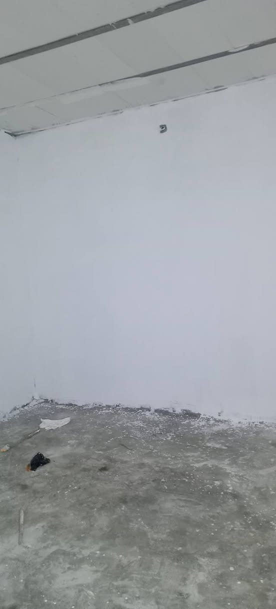 سلام عليكم صباغ جميع المنازل َوالوجهيات وجميع انواع الصبغ في محافضه ميسان جميع القضيه والنواحي الرقم تصال والستفسار ***********
