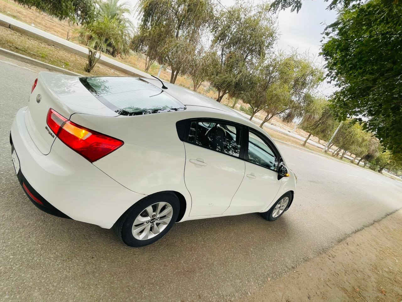 السلام عليكم اخوان سياره للبيع كيا ريو موديل 2015 سياره جديده جاهزه من كلشي ترايك  بيها للبصره رقم بابل مستعجل ع البيع الاستفسار *********** مكان السياره بابل غير متواجد ع الفيس شراي اتصل
