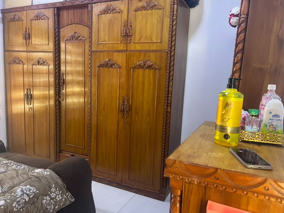 غرفة للبيع نظافة ٩٠٪؜ اخت الجديدة وما بيها اي عيب سعرها مليون وبيها مجال للشراي العنوان برطلة


**إذا كنت صاحب هذا الإعلان وتريد حذفه لأي سبب، رجاءا أرسل رسالة إلى الدعم الفني**