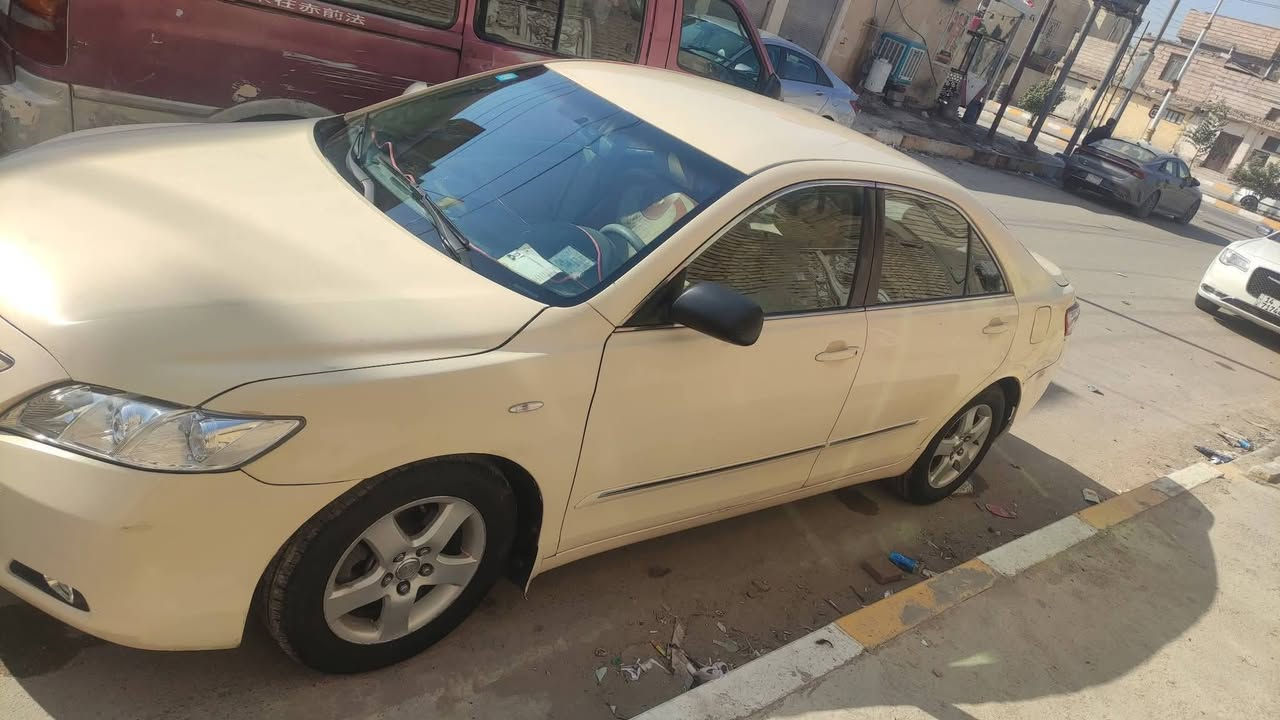 كامري 2007 خليجي ضربتها جنطه ماشيه ٣٥٠ الف حقيقي 
محرك ٢.٤ بلاد تبريد حداديه مداور كلشي جاهز 
المكان ناصريه اريدو قرب مستشفى القلب السعر 81  
للاستفسار ***********
