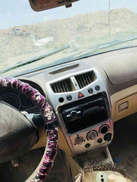 سيارة جين كالا موديل ٢٠٠٩ للبيع  ابيع بدون صاحب لئن رقم صاحبها ضايع سنويه كارتونيه سيارة شغالة مكينة كورلا وكير كورلا بس الكير يمشي ع ٢ ول بك كهربائيات يرادلهن ترتيب. سيارة متروكة. انطي سعرك واخذ.

الرقم. ***********
