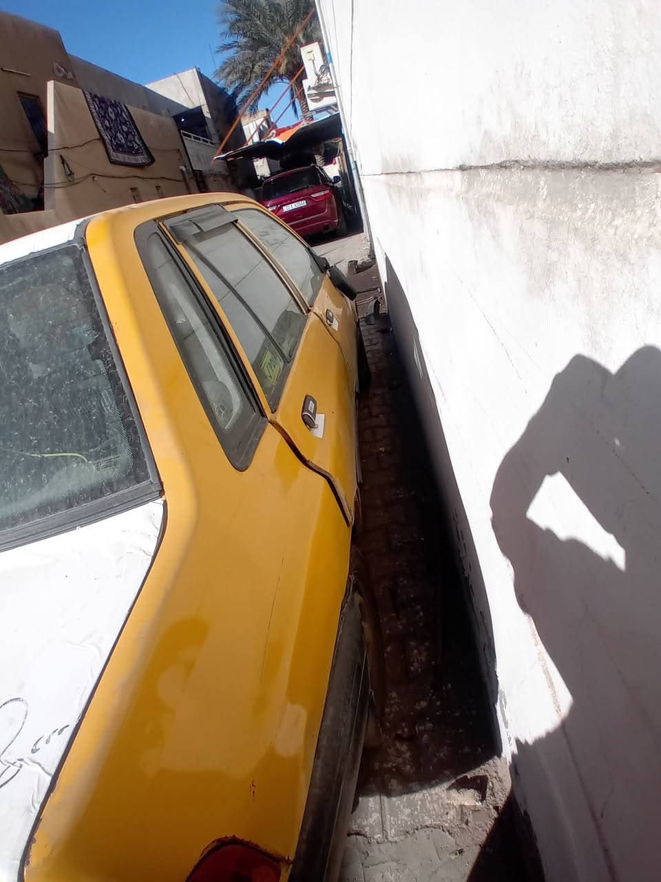 سلام وعليكم السياره ٢٠١١ تحويل مكينه مكفوله بس الكير مالته يراداله عينه وصينية رقم انكليزي  السعر ١٨ وبيه مجال رقم ***********
