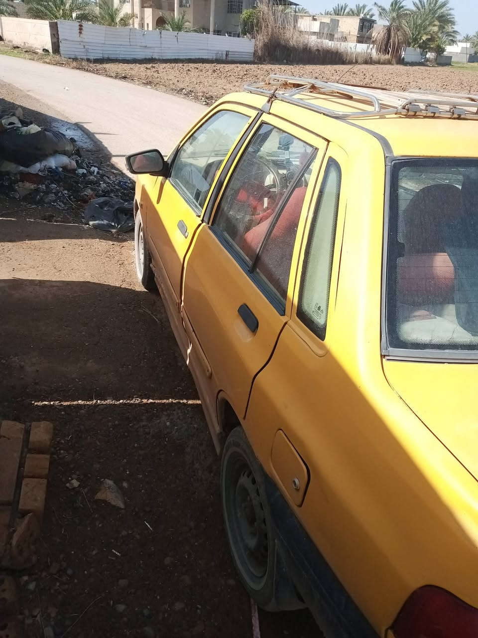 سلام عليكم سايبه موديل 12جاهزه كبل للشارع كهربائيات كلهه شغاله تدفئه شغاله وتبريد ماعرف شنو سبب كام ميبرد كير محرك شواصي مكفولات عضمتهه حلوه السياره احلا من الصور رقم احمر مصفره هيئه وغرامات راعيهه بل رحمانيه بس ما واصله عندي عنوانه بس مارايحله السعر 25وبيهه مجال حك الجيه مكاني بغداد التاجي ***********
