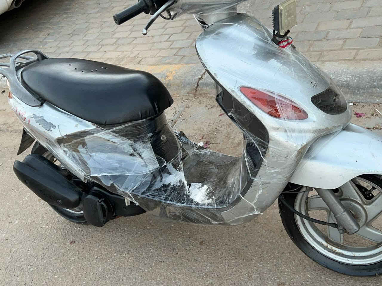دراجه لبيع حلوه كهربائي شغاله هندر معدل بل مشي فد شي سعره 170 قفل من لخير كربلاء حي العامل بل اخير يم جامع اهل لبيت


**إذا كنت صاحب هذا الإعلان وتريد حذفه لأي سبب، رجاءا أرسل رسالة إلى الدعم الفني**