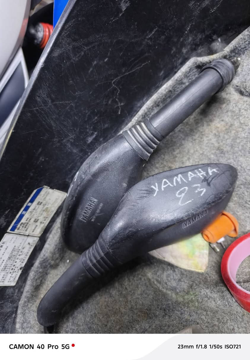 سلام وعليكم اخوتي
دراجه سكنس نوزل 
كهربائيات كلها شغاله
سلف وهندر /فقط لباتري ضعيف
كلجات امامي وخلفي ليوم شادهن وقايش ومجمع هندر كله جديد/دهن جديد 
دراجه حلوه وخير من الله 
حته العده مال حاويه وياها ولمرايات
دراجه كامله مابيها اي نقص وبلعافيه ع لياخذها
نقص فقط شاشه/وباتري ترايك وين ميعجبك
واسعار النوزل معرفه لحد يكسر بلدراجه رجآ
لسعر ٦٥٠ وبيها مجال /رقمي‏‪***********‬‏/بي واتساب
ولشراي بي خير ويدلل
