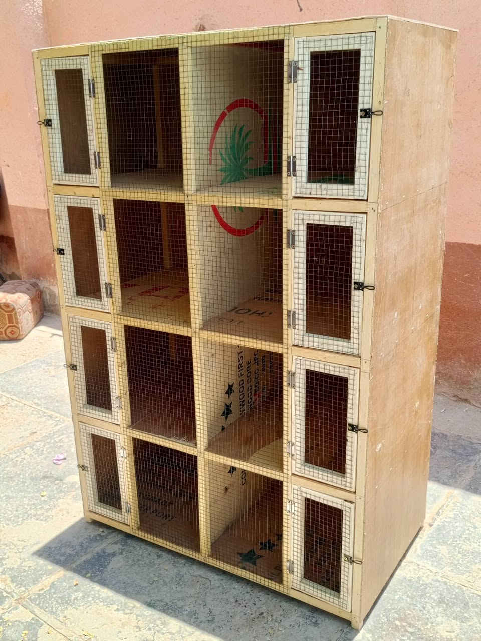 قفص 8خانات الفجر حي شراد
موجود وتساب‏‪***********‬‏
