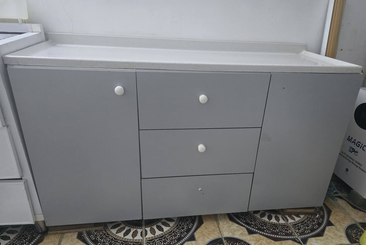 غراض للبيع بسعر مناسب


**إذا كنت صاحب هذا الإعلان وتريد حذفه لأي سبب، رجاءا أرسل رسالة إلى الدعم الفني**