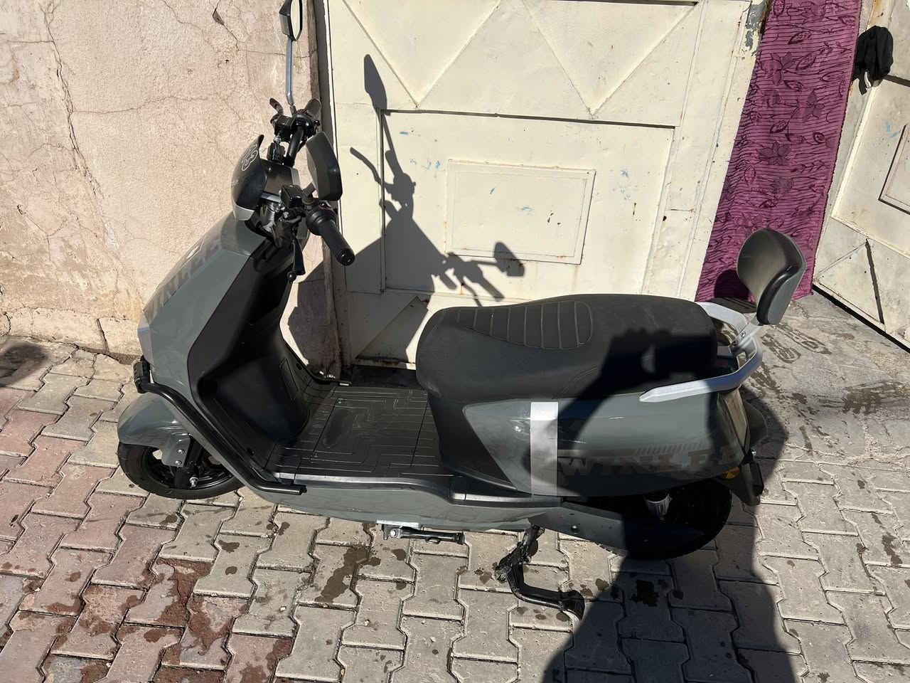 عمي سلام عليكم دراجه البيع دراجه فول موصفات6بادري عنوان كركوك السعر 750ليحب يتصل على هاذه رقم ***********🫀🤍
