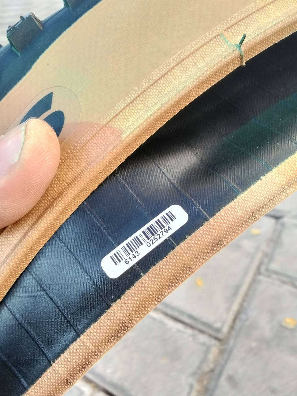 سلام عليكم تايرات ماكسس خط جوزي حجم29 غير مستعمل 
السعر خاص
يوجد توصيل كافه المحافظات 
للتواصل ***********
