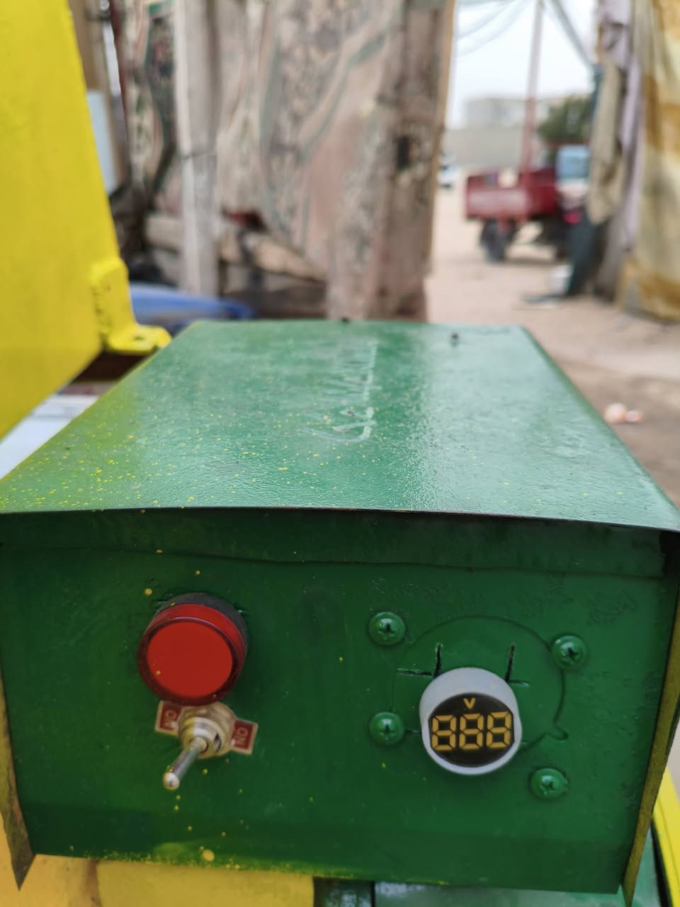 مولد للبيع محرك 2701 للتنقيص لاتبخير اربعه ثكالات انسه العطل والصرف من احسن واقوه المحركات راس توليد سنكل 24كيفي 110امبير صافي تنطيك 100 امبير لاتنطي ربع دينار تجي تفحص وتشوف ابعينك يله تدفع افلوس السعر 12 وبيه مجال بصيط حك الخوه والجيه غير متواجد عله التواصل *********** واني خادم للطيبين
