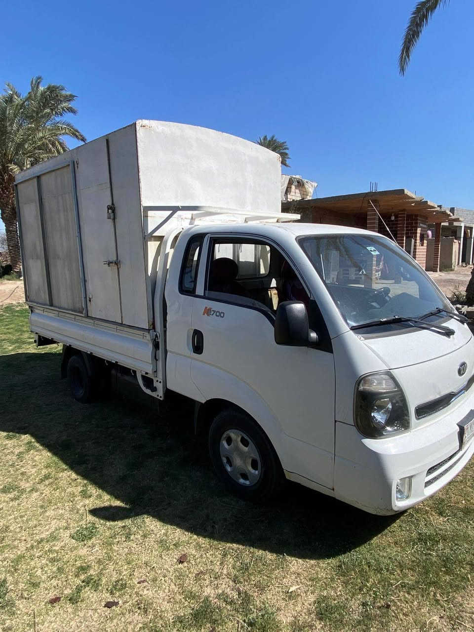 كيا للبيع ٢٠١٦ بنكو عموشة محرك 2700
للبيع السعر ٩٨ $ 
للاستفسار اتصل على *********** او تواصل واتساب ما اجاوب على الماسنجر
