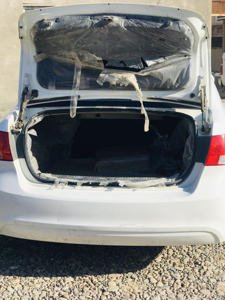 سلام عليكم
كيا اوبتما خليجي 2009

رقم كربلاء انكليزي بسمي تحويل مباشر سنويه ل٢٠٣٠ سنويه وهزه وأرقام دولي كله جديد

مكينه ٢٠٠٠ مامفتوحه

تخم تاير جديد حداديه امامي وخلفي جديد

تبريد تدفه شغال مابيه نقص لوبرغي دوشمه ارضيه وكشنات 

كفاله وعل فحص ماعدا طخه بسيطة بين باب السائق والجاملغ بدون دواخل وبدون فتح 

مستعجل ع بيعتها وسعرها جوه السوق الله يشهد 
الاتصال او واتس اب ع الرقم ***********
